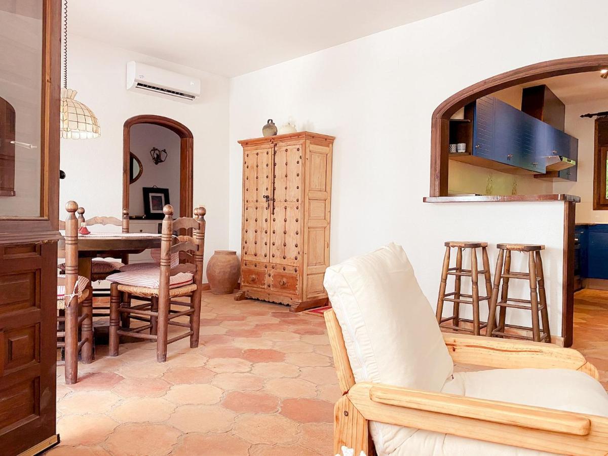 Villa Dos Calas - Bonita Villa De Estilo Rustico Y Piscina De Agua Salada L'Ametlla de Mar Ngoại thất bức ảnh