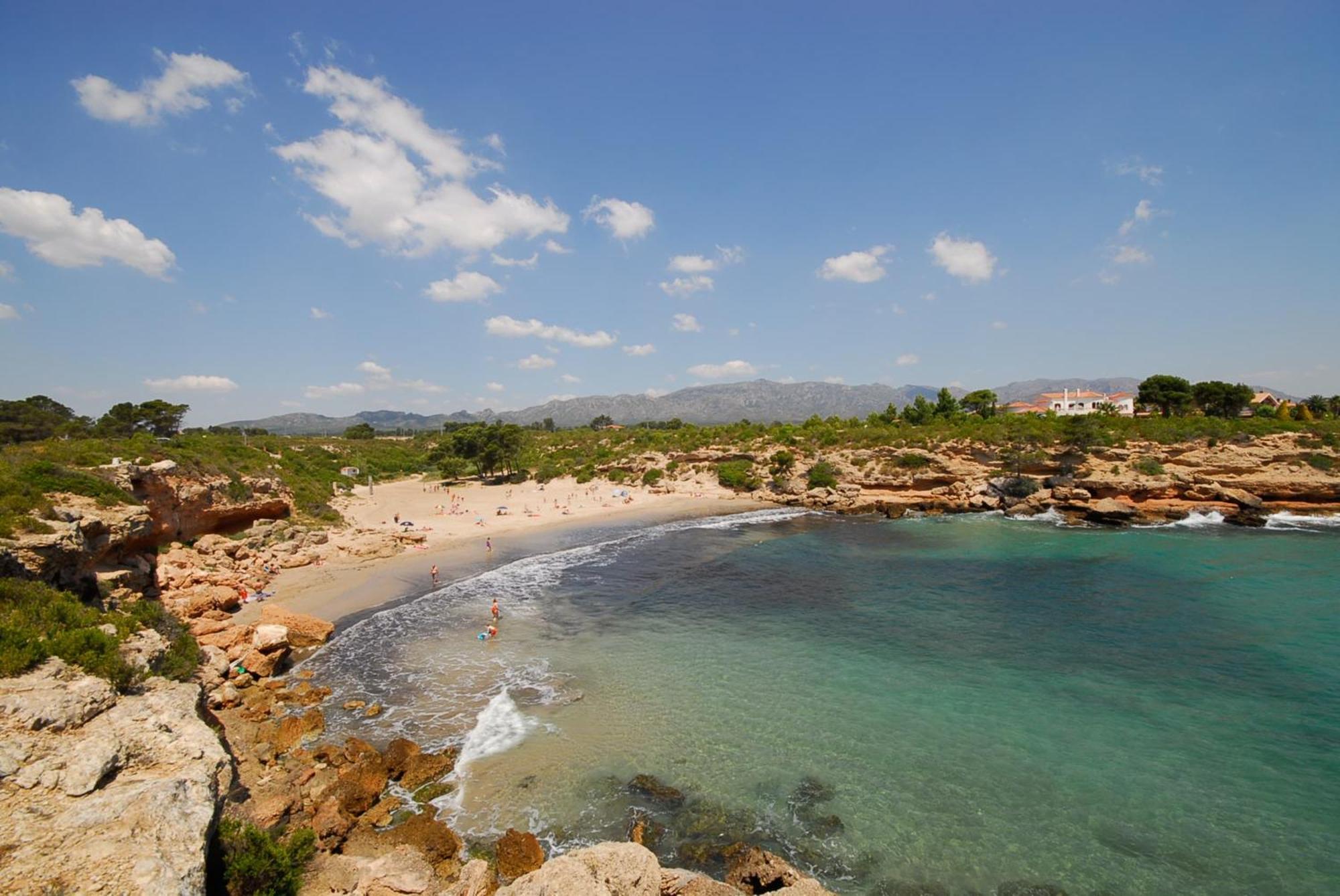 Villa Dos Calas - Bonita Villa De Estilo Rustico Y Piscina De Agua Salada L'Ametlla de Mar Ngoại thất bức ảnh