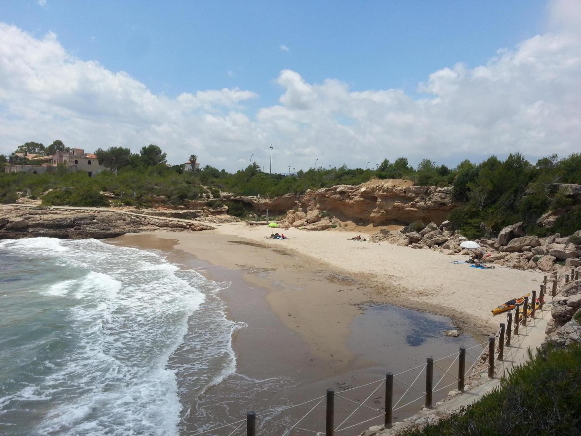 Villa Dos Calas - Bonita Villa De Estilo Rustico Y Piscina De Agua Salada L'Ametlla de Mar Ngoại thất bức ảnh